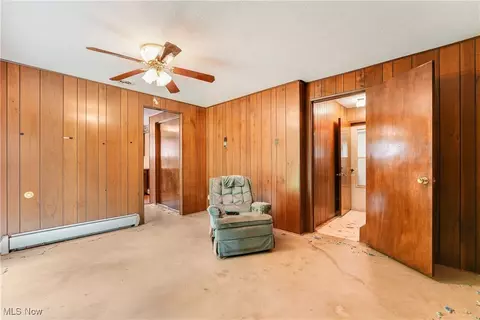Living - 2876 Hayes Dr, Willoughby Hills, OH 44094 photo 3 of 3