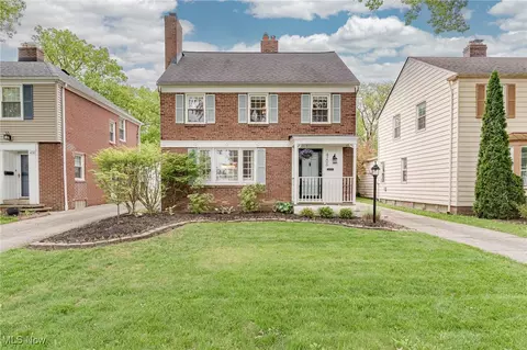 4206 Bushnell Rd, University Heights, OH 44118