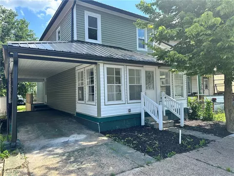 1610 Globe, East Liverpool, OH 43920