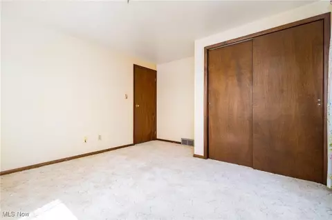 128 E Circle Dr, Weirton, WV 26062 photo 35