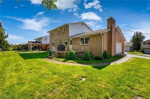 128 E Circle Dr, Weirton, WV 26062 photo 10