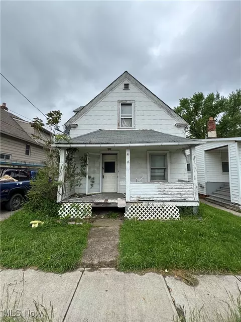 3212 Cypress Ave, Cleveland, OH 44109