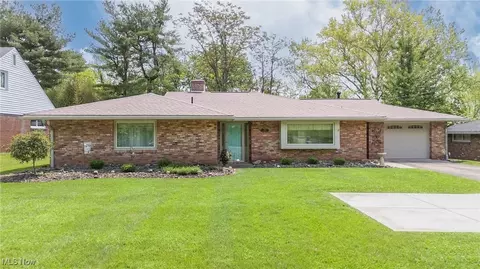 926 Glendale Rd, Marietta, OH 45750