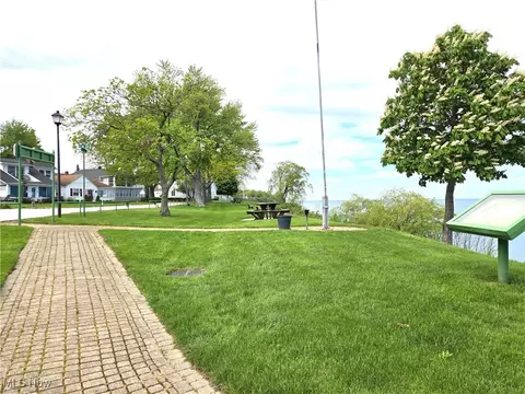 1857 Walnut Dr, Ashtabula, OH 44004 photo 38