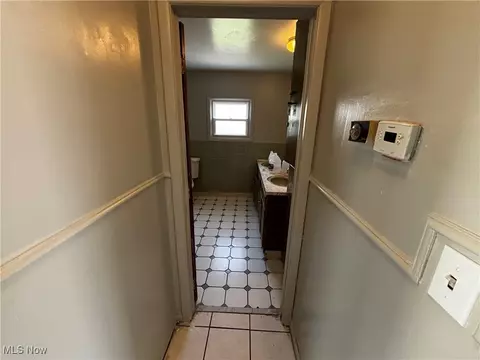 5237 Milo Ave, Maple Heights, OH 44137 photo 8