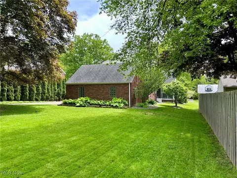 212 Wolcott Dr, Boardman, OH 44512 photo 15