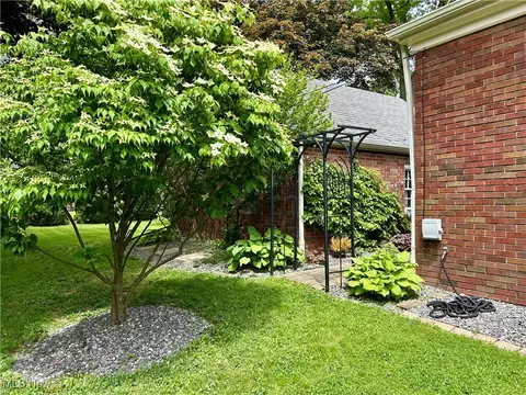 212 Wolcott Dr, Boardman, OH 44512 photo 30