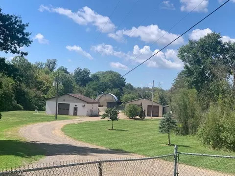500 W Clinton St, Doylestown, OH 44230