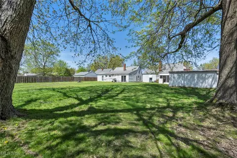 Exterior - 29146 W Willowick Dr, Willowick, OH 44095 photo 3 of 9