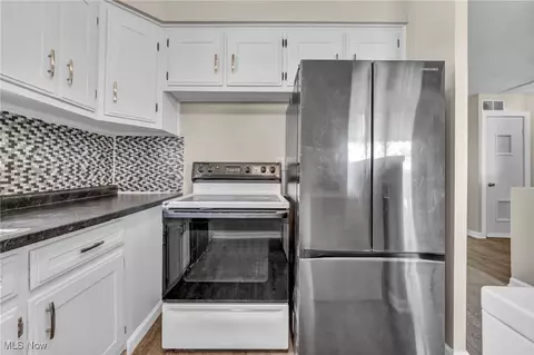 Kitchen - 29146 W Willowick Dr, Willowick, OH 44095 photo 2 of 3
