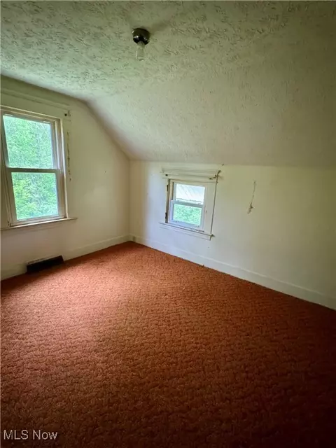 1729 E 26th St, Ashtabula, OH 44004 photo 16