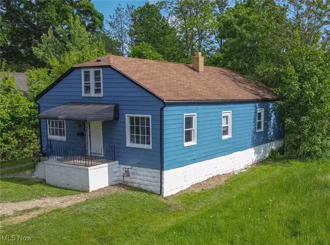 401 Chicago Ave, Youngstown, OH 44511