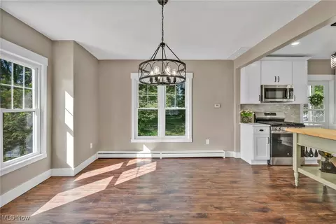 38007 Barber Ave, Willoughby, OH 44094 photo 6