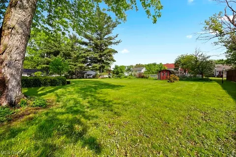 221 Forest St, Lagrange, OH 44050 photo 35