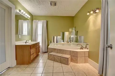 601 Short St, Dover, OH 44622 photo 33
