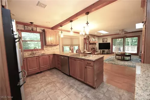 6191 Root Rd, Spencer, OH 44275 photo 4