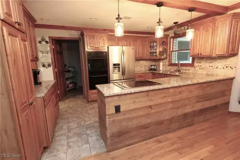 6191 Root Rd, Spencer, OH 44275 photo 3