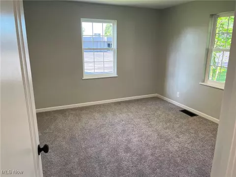 Bedroom - 424 Whipple Ave NW, Canton, OH 44708 photo 2 of 2