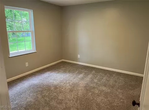 Bedroom - 424 Whipple Ave NW, Canton, OH 44708 photo 1 of 2