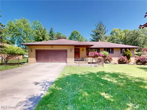 12970 Martin Dr, Parma, OH 44130