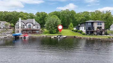 Bayview Terrace, Akron, OH 44319