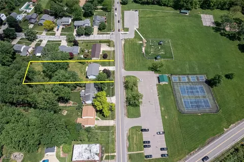 View/Area - 126 Burns Rd, Elyria, OH 44035 photo 5 of 8