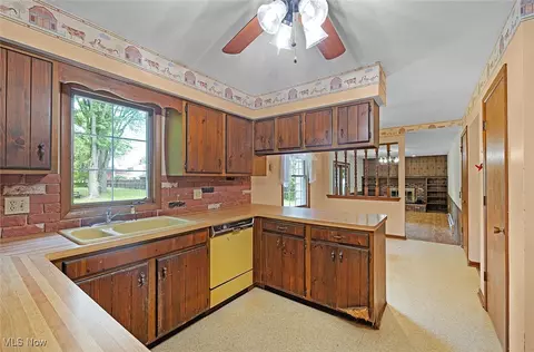 Kitchen - 126 Burns Rd, Elyria, OH 44035 photo 1 of 4