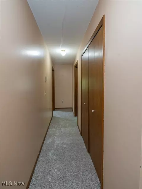 Entry Way - 126 Burns Rd, Elyria, OH 44035 photo 3 of 4