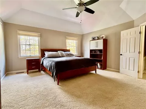 829 Park Harbour Dr, Boardman, OH 44512 photo 20