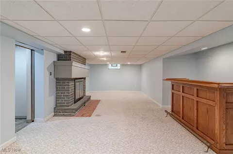 Living - 196 E Ridgewood Dr, Seven Hills, OH 44131 photo 4 of 6