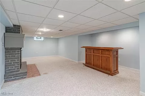 Living - 196 E Ridgewood Dr, Seven Hills, OH 44131 photo 5 of 6