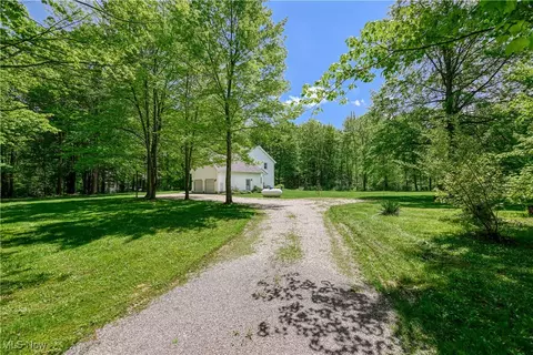 6658 Giddings Rd, Rootstown, OH 44272 photo 17