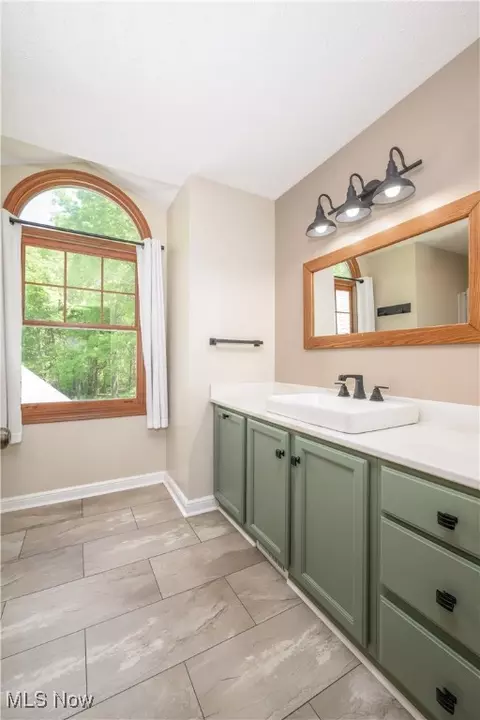 6658 Giddings Rd, Rootstown, OH 44272 photo 38