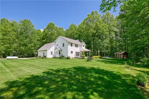 6658 Giddings Rd, Rootstown, OH 44272 photo 13