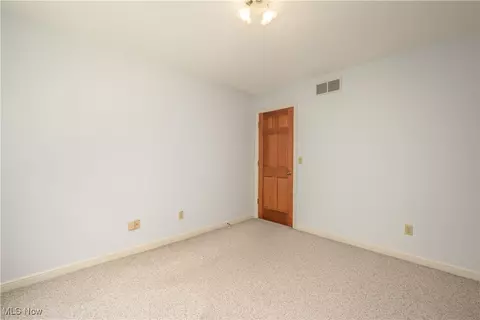 6658 Giddings Rd, Rootstown, OH 44272 photo 31
