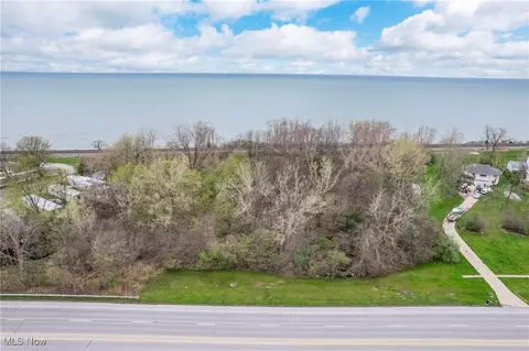 Vl W Erie Avenue, Lorain, OH 44053