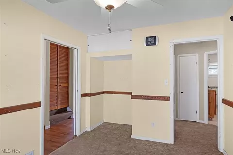 5872 Michael Dr, Brook Park, OH 44142 photo 8