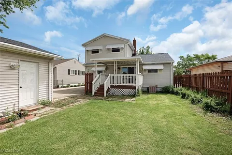 5872 Michael Dr, Brook Park, OH 44142 photo 28