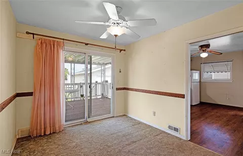 5872 Michael Dr, Brook Park, OH 44142 photo 6