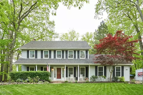 10055 North Ct, Brecksville, OH 44141