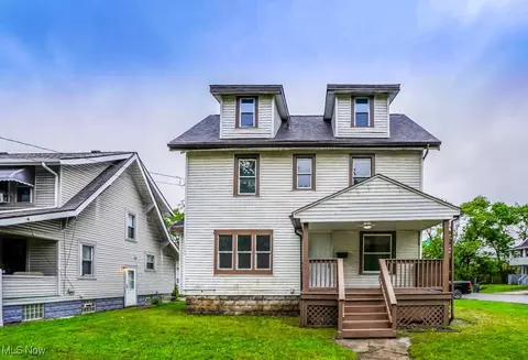 847 5th Ave, Akron, OH 44306