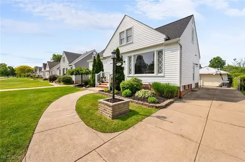 Other - 342 E 310th St, Willowick, OH 44095 photo 2 of 11
