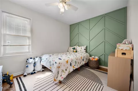 Bedroom - 342 E 310th St, Willowick, OH 44095 photo 3 of 7