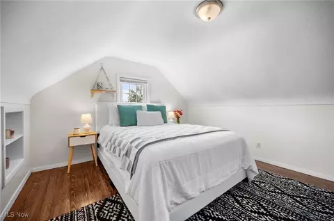 Bedroom - 342 E 310th St, Willowick, OH 44095 photo 6 of 7