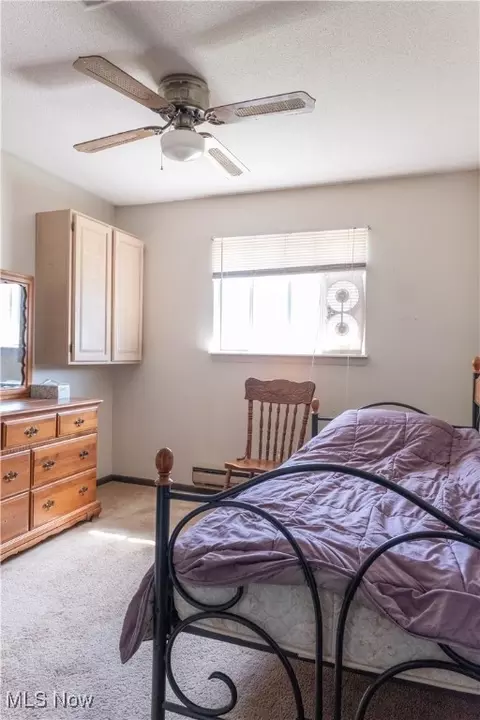 Bedroom - 175 Alexander Dr, Elyria, OH 44035 photo 3 of 6