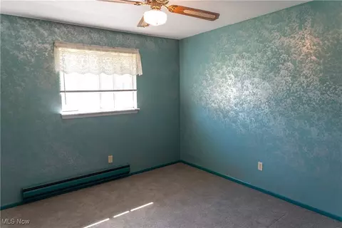 Bedroom - 175 Alexander Dr, Elyria, OH 44035 photo 6 of 6