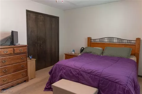 Bedroom - 175 Alexander Dr, Elyria, OH 44035 photo 2 of 6