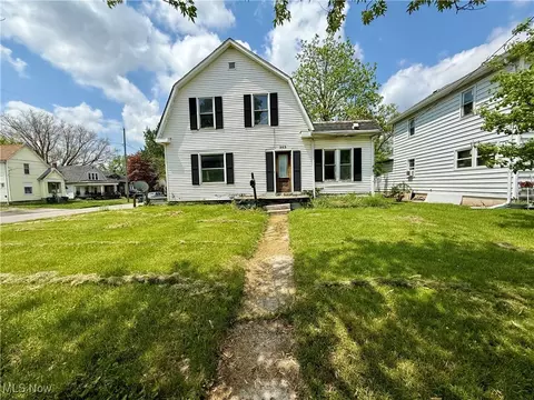 503 N Charles St, Lima, OH 45805