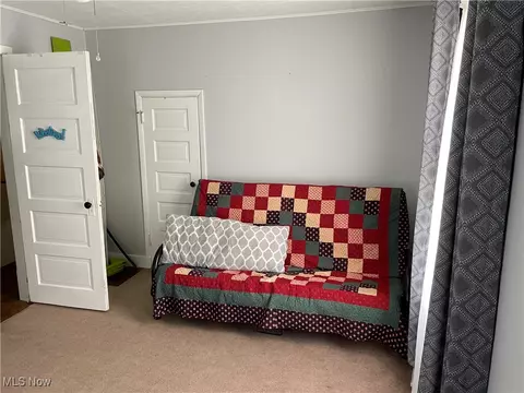 Bedroom - 1605 E 46th St, Ashtabula, OH 44004 photo 2 of 3