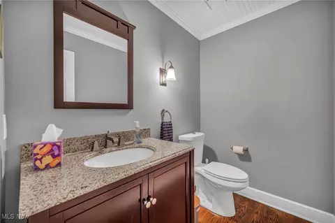 Bath - 561 Willard Rd, Aurora, OH 44202 photo 1 of 8